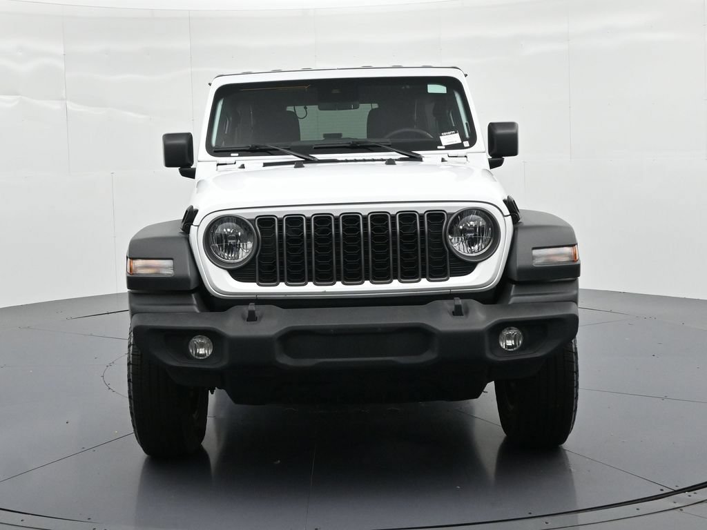 Used 2025 Jeep Wrangler Unlimited Sport AWD/4WD image 2