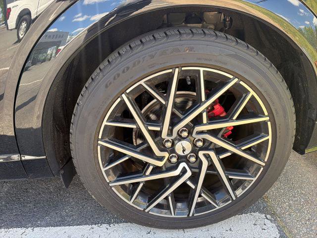 Certified 2023 Ford Mustang Mach-E GT w/ GT Performance Edition AWD/4WD image 25