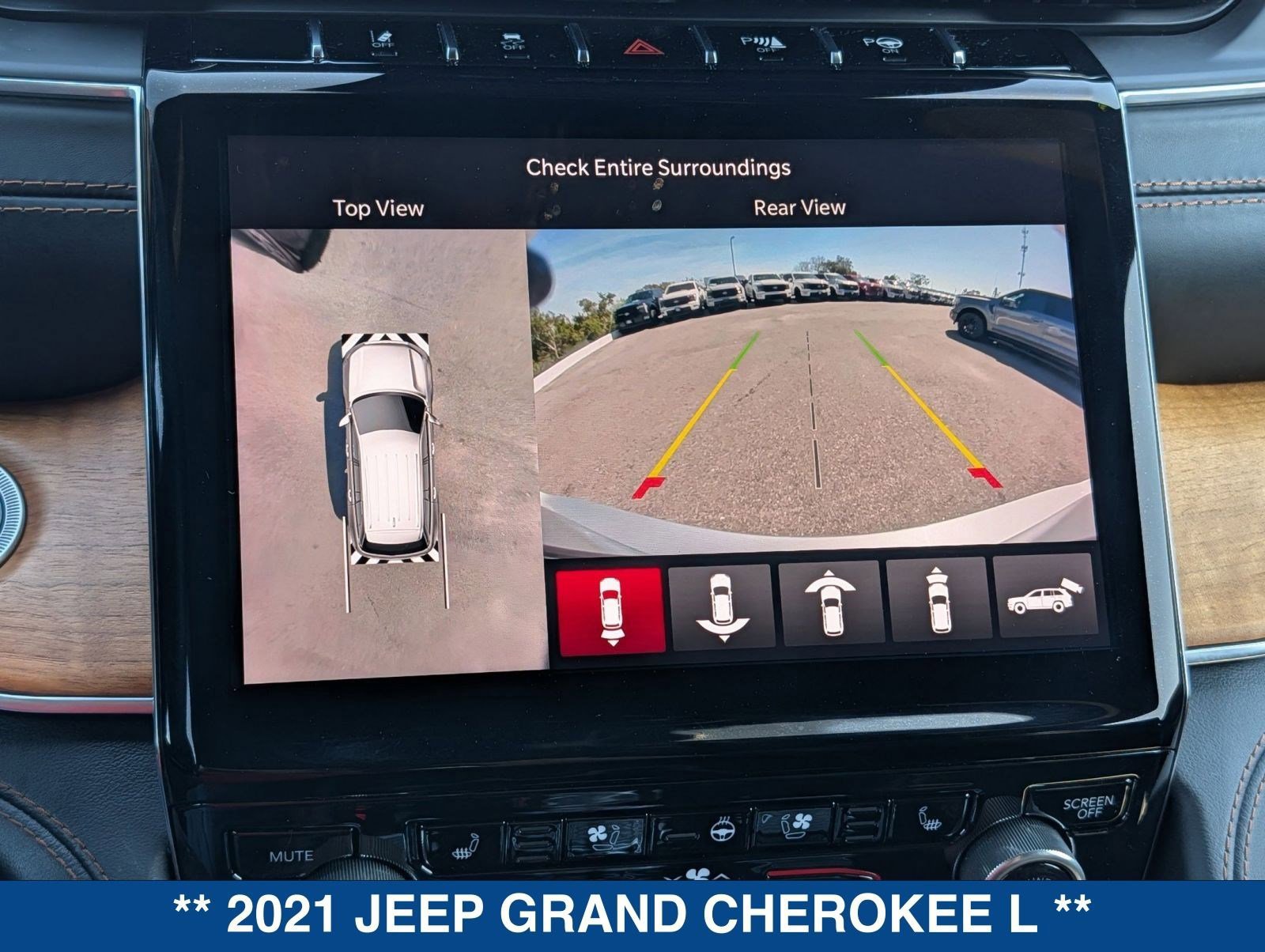 Used 2021 Jeep Grand Cherokee L Summit image 32