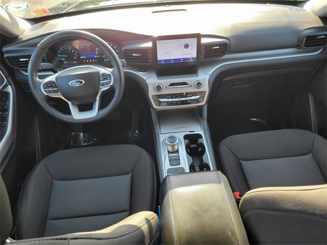 Certified 2023 Ford Explorer XLT image 11