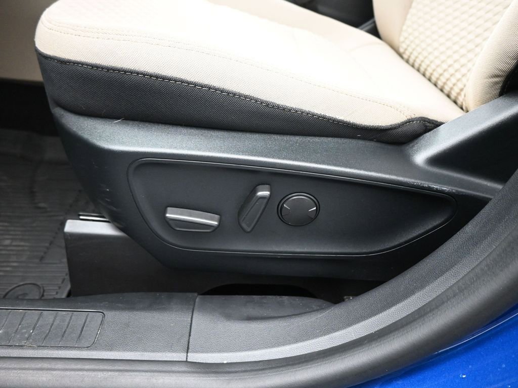 Certified 2022 Ford Escape SE w/ Convenience Package image 11