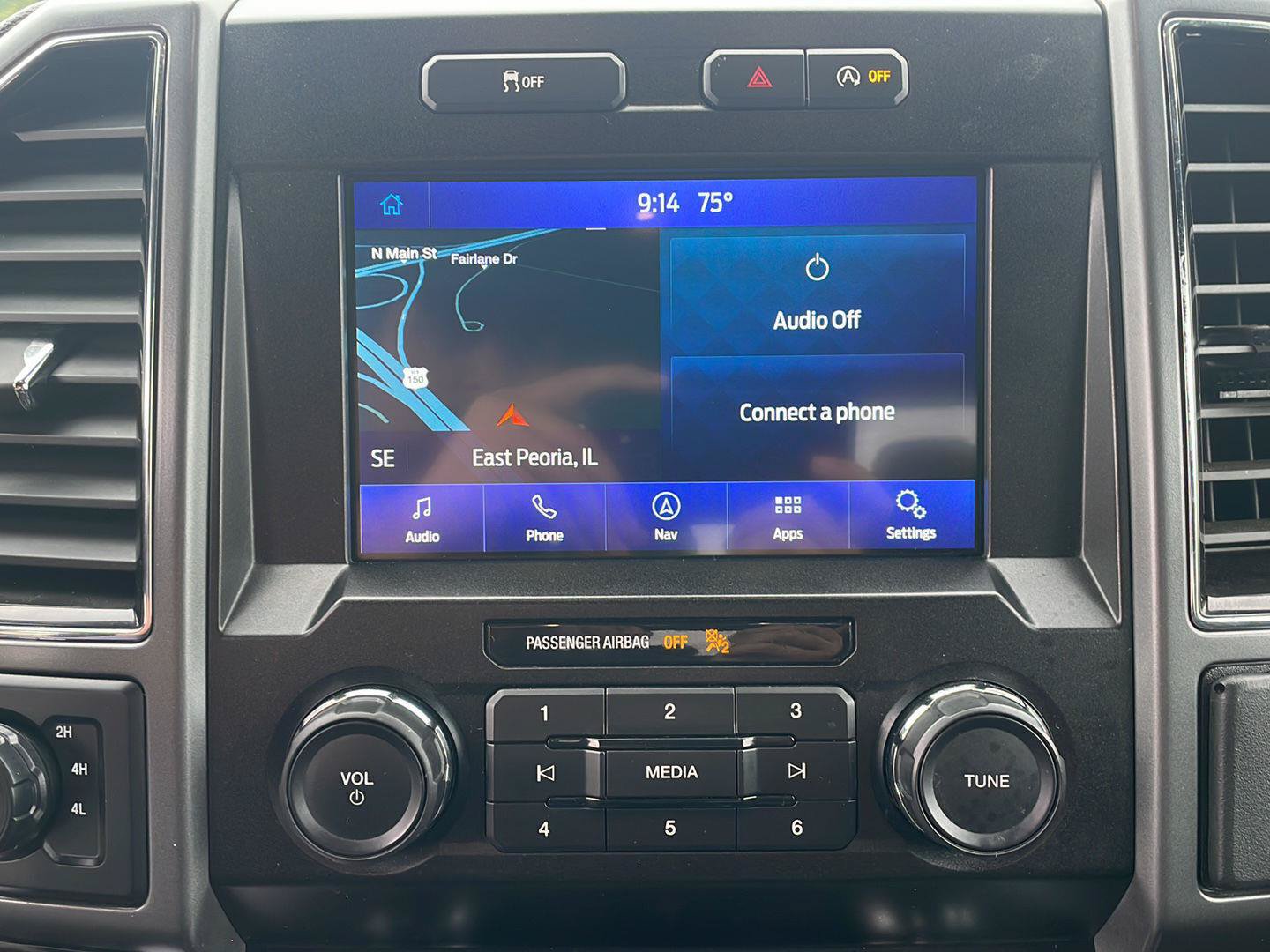 Certified 2020 Ford F150 XLT w/ Equipment Group 302A Luxury AWD/4WD image 25