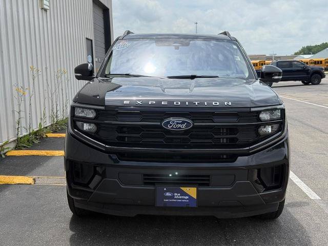 Certified 2025 Ford Expedition Max Active AWD/4WD image 8