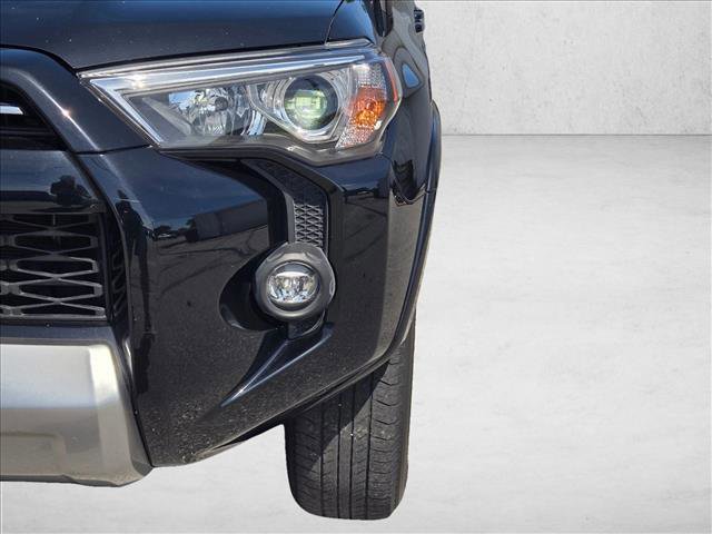 Used 2021 Toyota 4Runner TRD Off-Road Premium w/ Moonroof Package AWD/4WD image 8