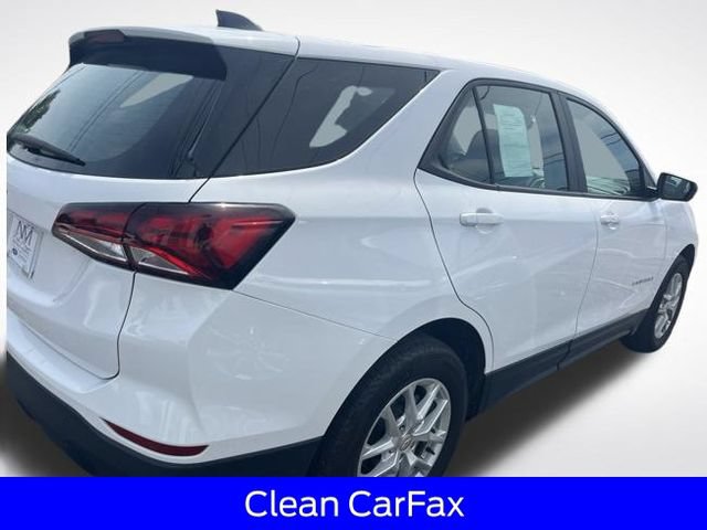 Used 2024 Chevrolet Equinox LS FWD image 3