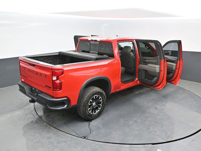 Used 2024 Chevrolet Silverado 1500 ZR2 w/ LPO, Dark Essentials Package AWD/4WD image 25
