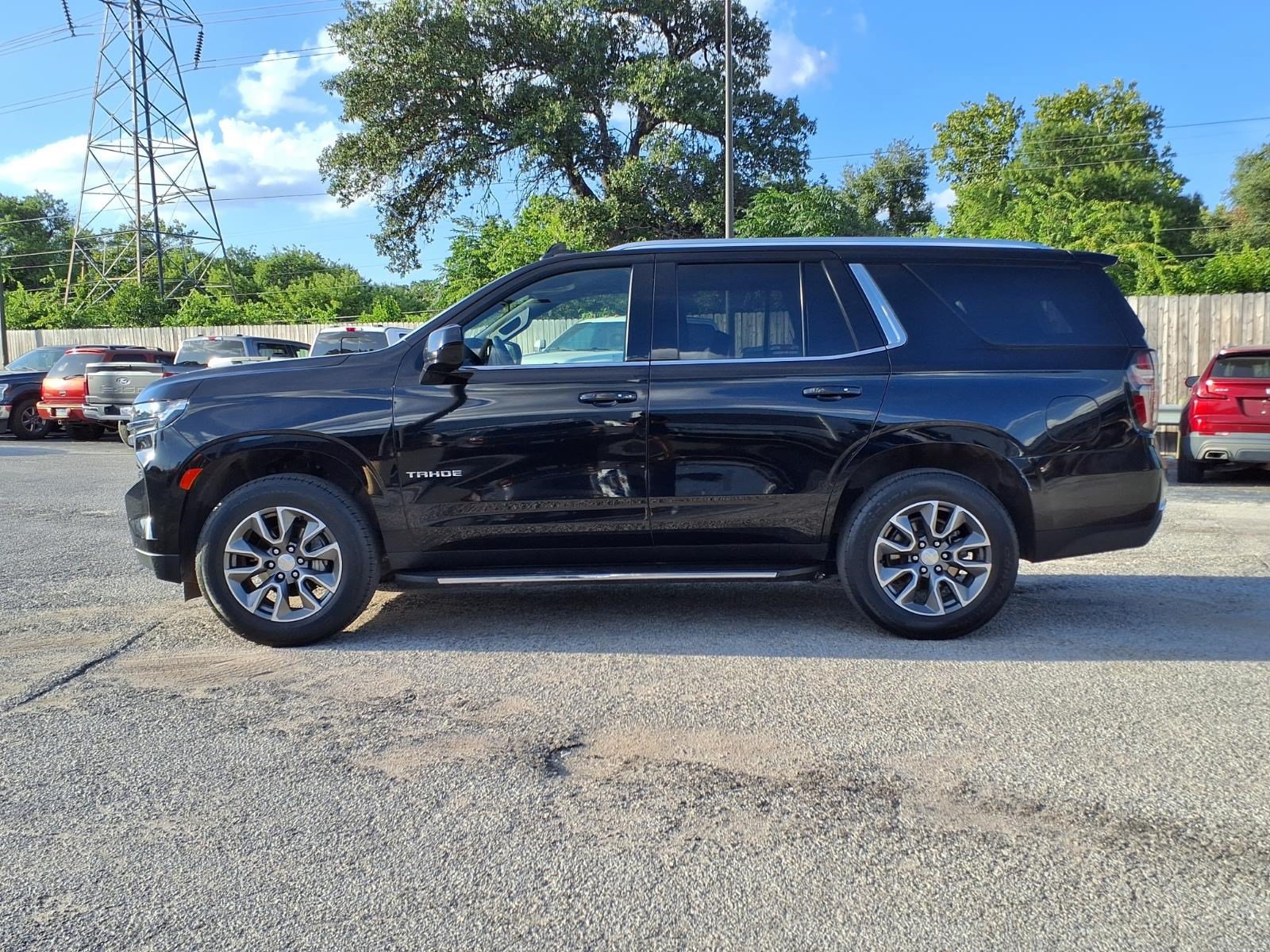 Used 2024 Chevrolet Tahoe LS w/ Driver Alert Package RWD image 8