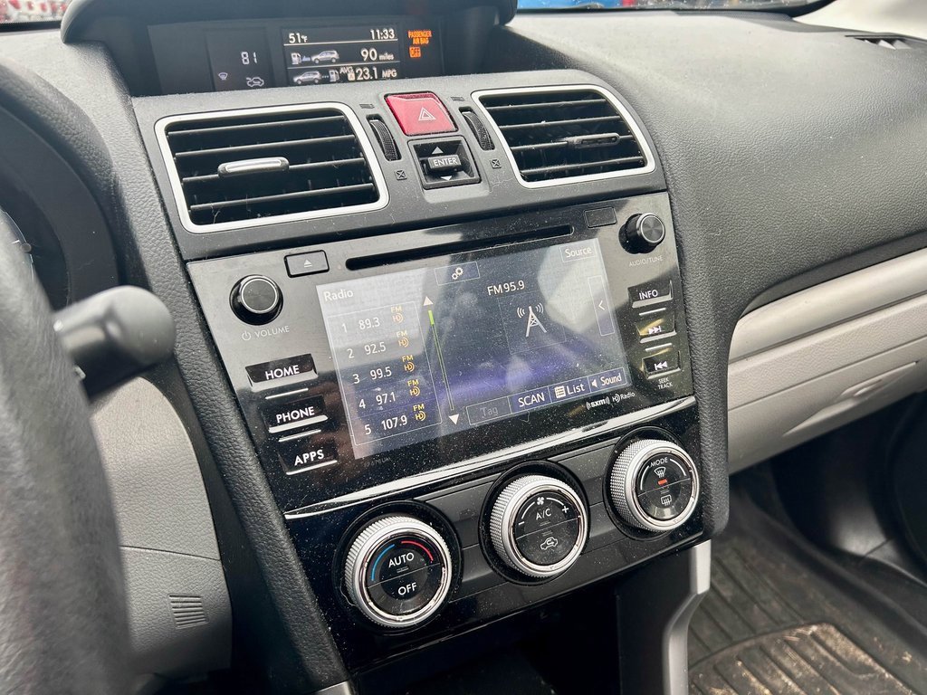 Used 2017 Subaru Forester 2.5i Premium image 19