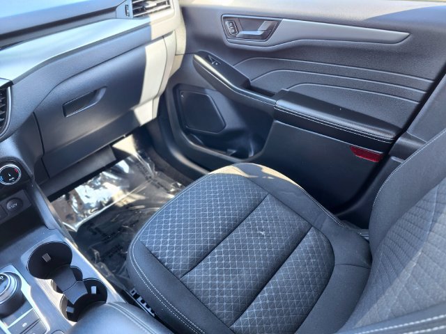 Certified 2023 Ford Escape Active AWD/4WD image 15