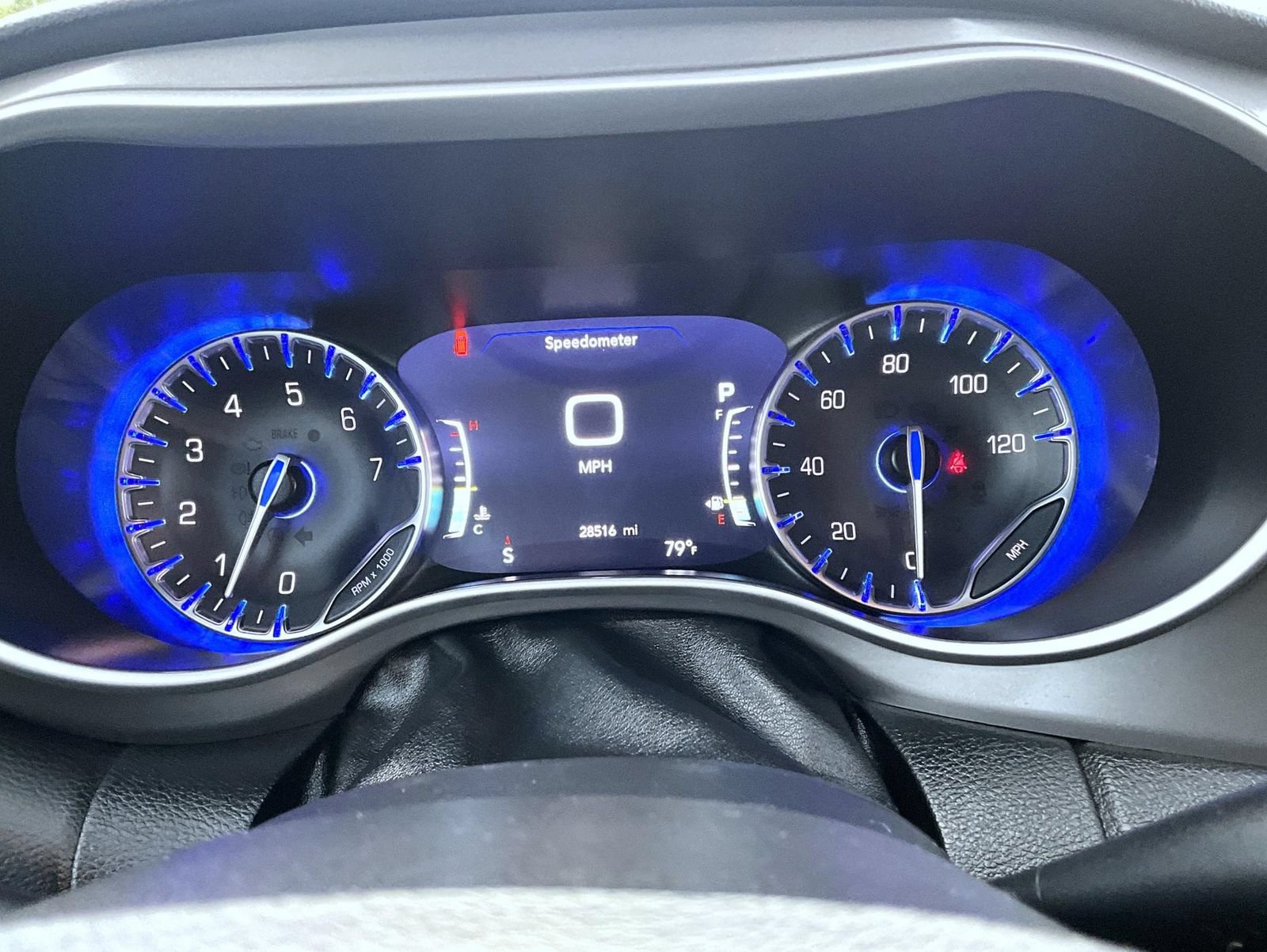 Used 2025 Chrysler Pacifica Select FWD image 15