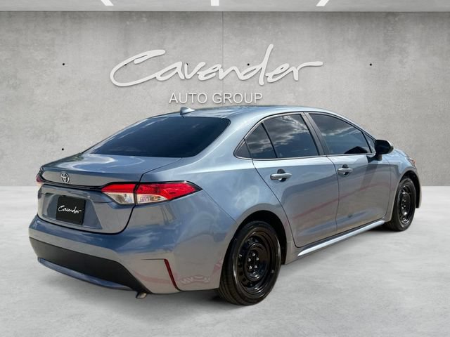 Used 2022 Toyota Corolla LE FWD image 17