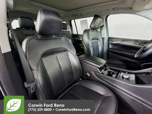 Used 2021 Jeep Grand Cherokee L Limited w/ Trailer Tow Group (B) image 31