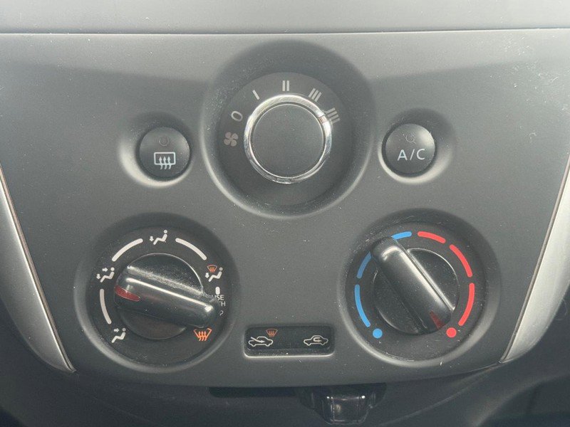 Used 2019 Nissan Versa SV image 20