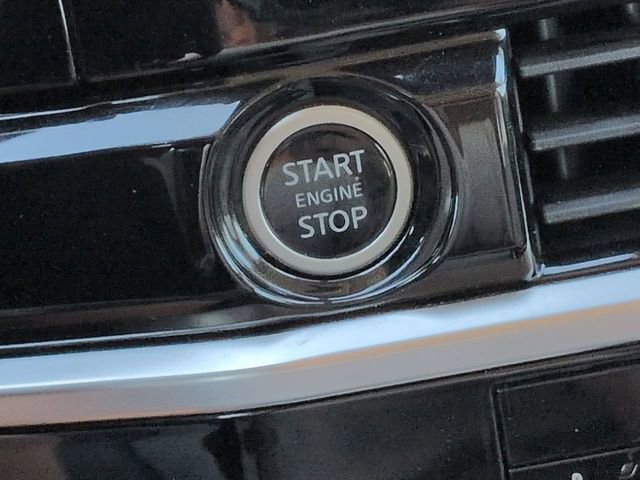 Used 2022 Nissan Pathfinder SV image 26