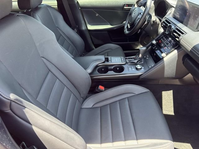 Used 2023 Lexus IS 500 RWD image 36