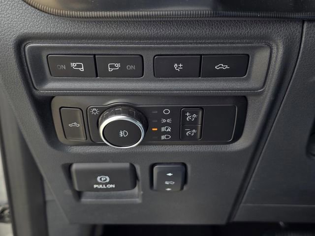 Certified 2024 Ford F150 Platinum w/ Equipment Group 702A High image 19