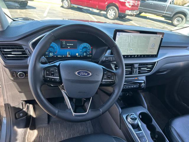 Certified 2023 Ford Escape Platinum AWD/4WD image 11