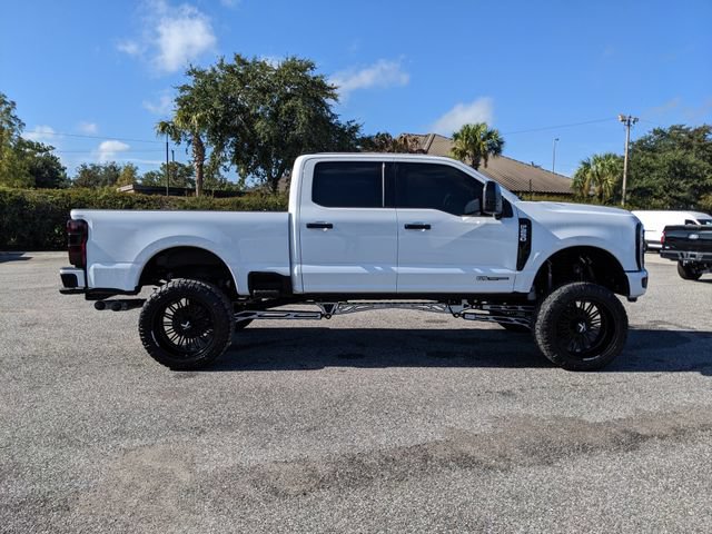 Certified 2026 Ford F250 Lariat w/ Black Appearance Package AWD/4WD image 3