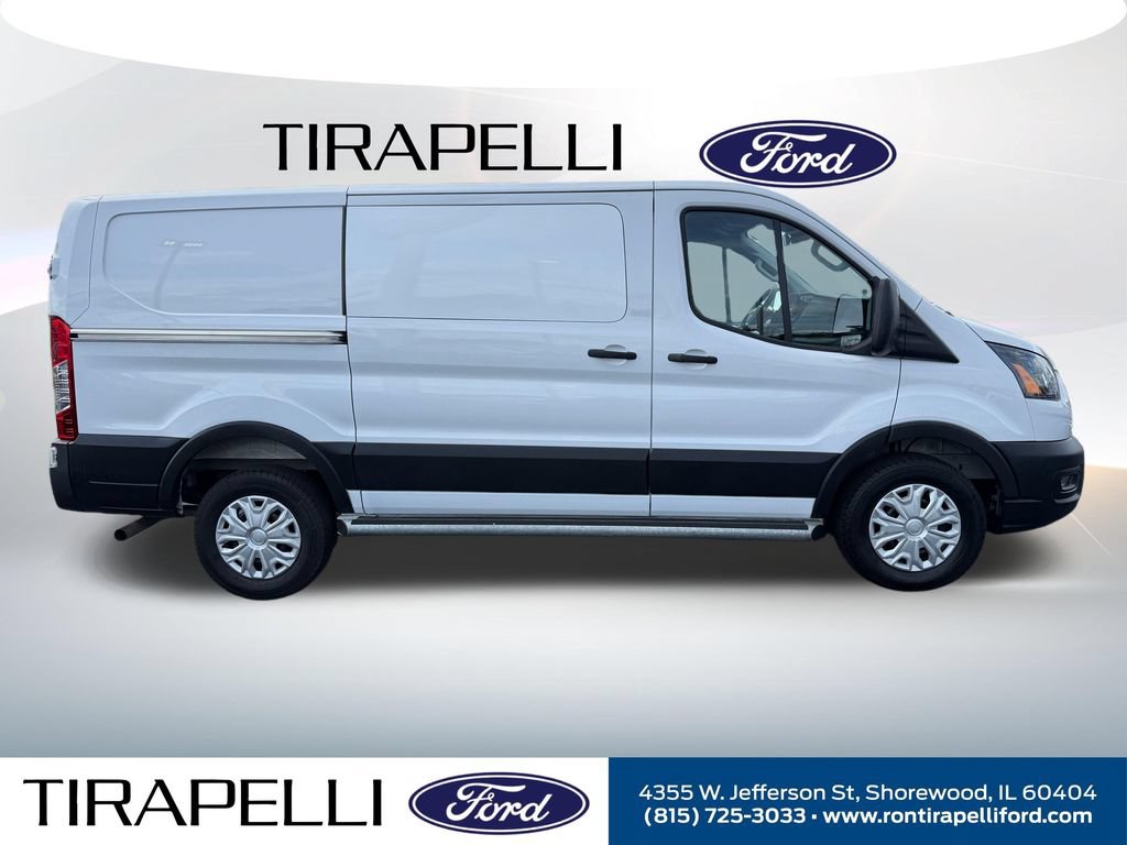 Certified 2025 Ford Transit 250 Low Roof w/ Exterior Upgrade Package RWD image 4