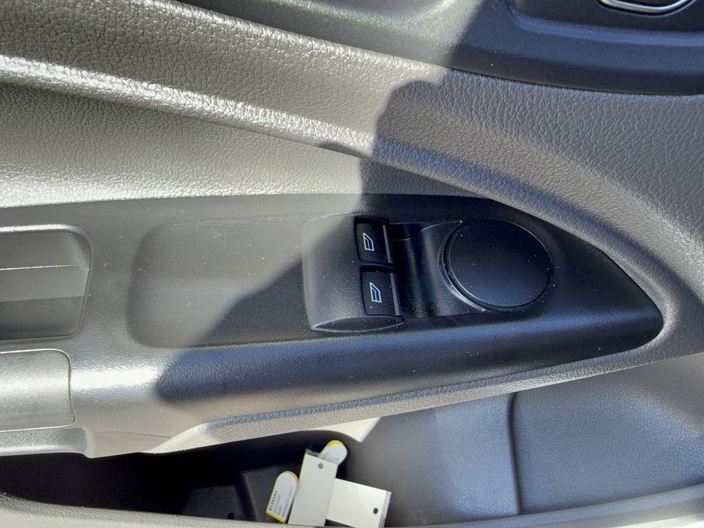 Certified 2020 Ford Transit Connect XL image 14