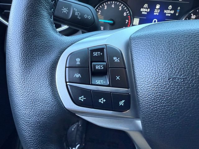 Certified 2022 Ford Explorer XLT w/ Equipment Group 202A image 16