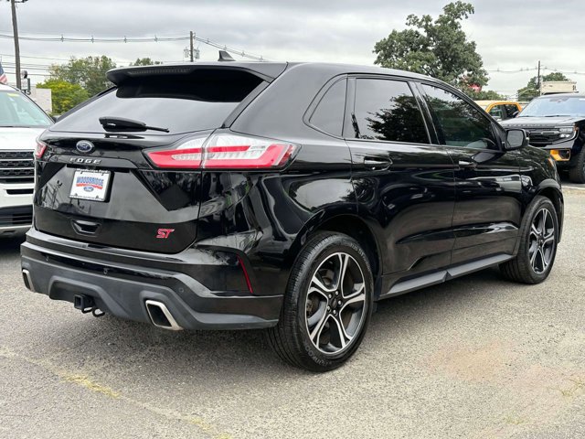 Certified 2023 Ford Edge ST image 5