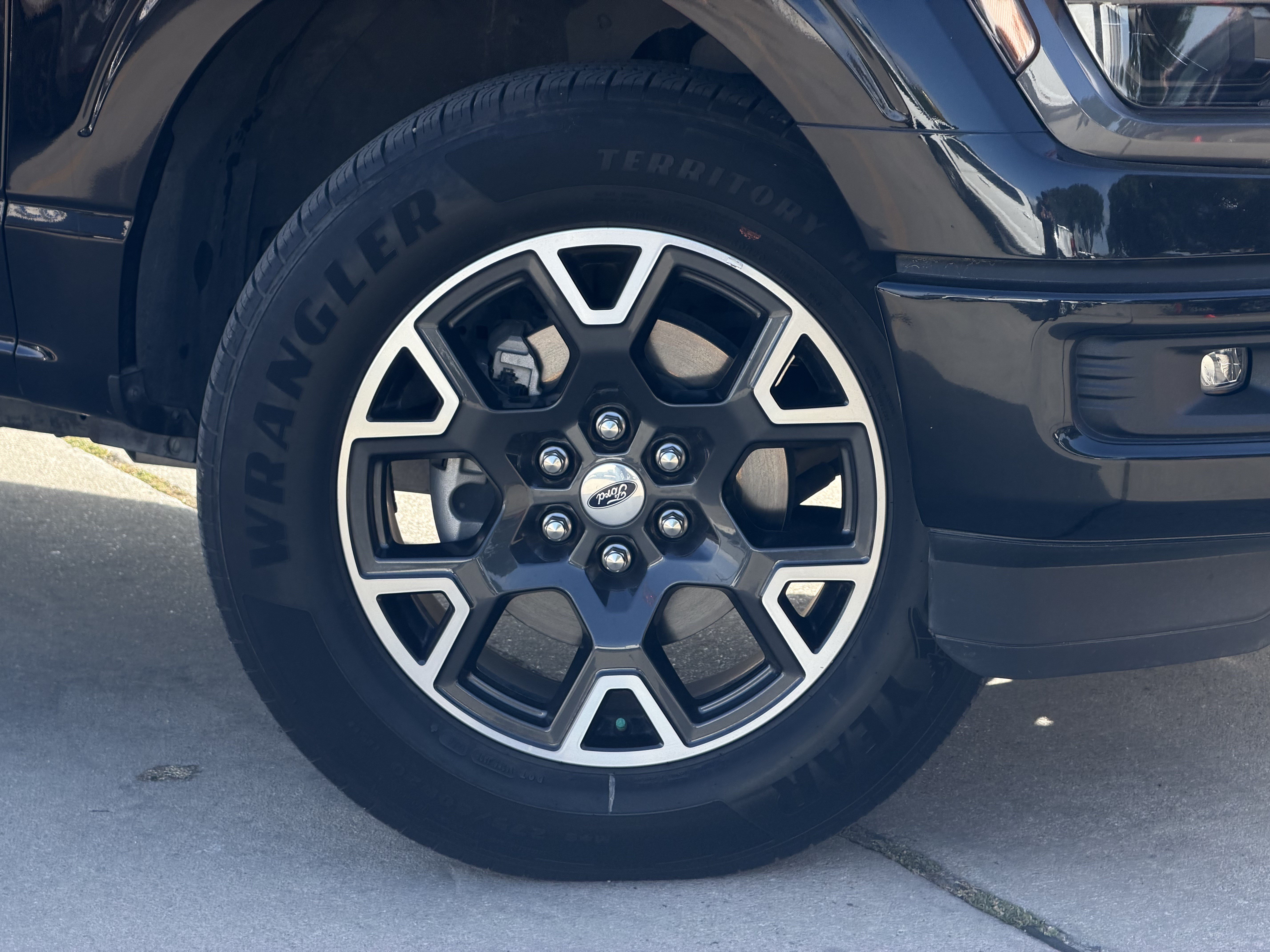 Certified 2024 Ford F150 STX RWD image 3