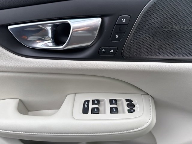 Used 2024 Volvo S60 B5 Ultimate w/ Climate Package image 12