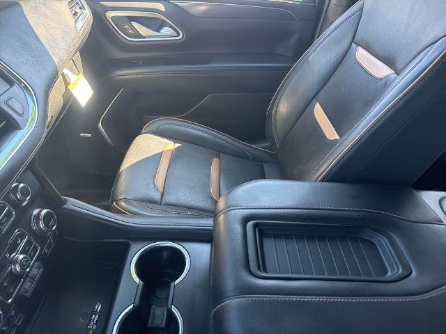 Used 2022 GMC Yukon AT4 AWD/4WD image 22