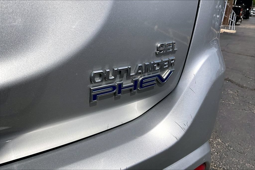Used 2019 Mitsubishi Outlander SEL AWD/4WD image 7
