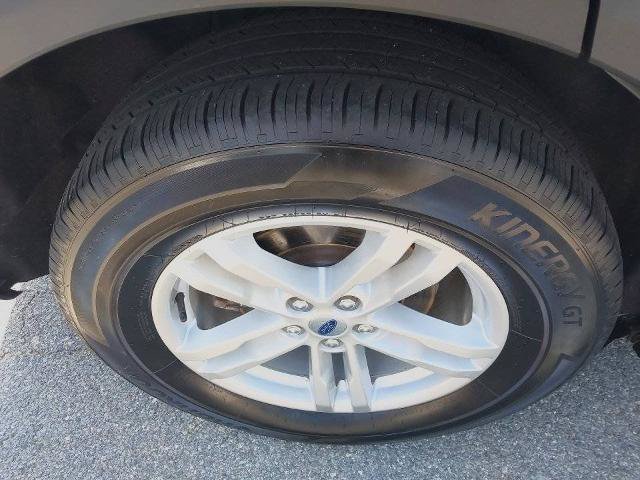 Certified 2023 Ford Explorer 4WD image 11