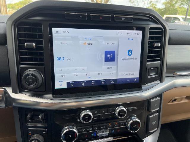 Certified 2022 Ford F150 Lariat w/ Trailer Tow Package AWD/4WD image 12