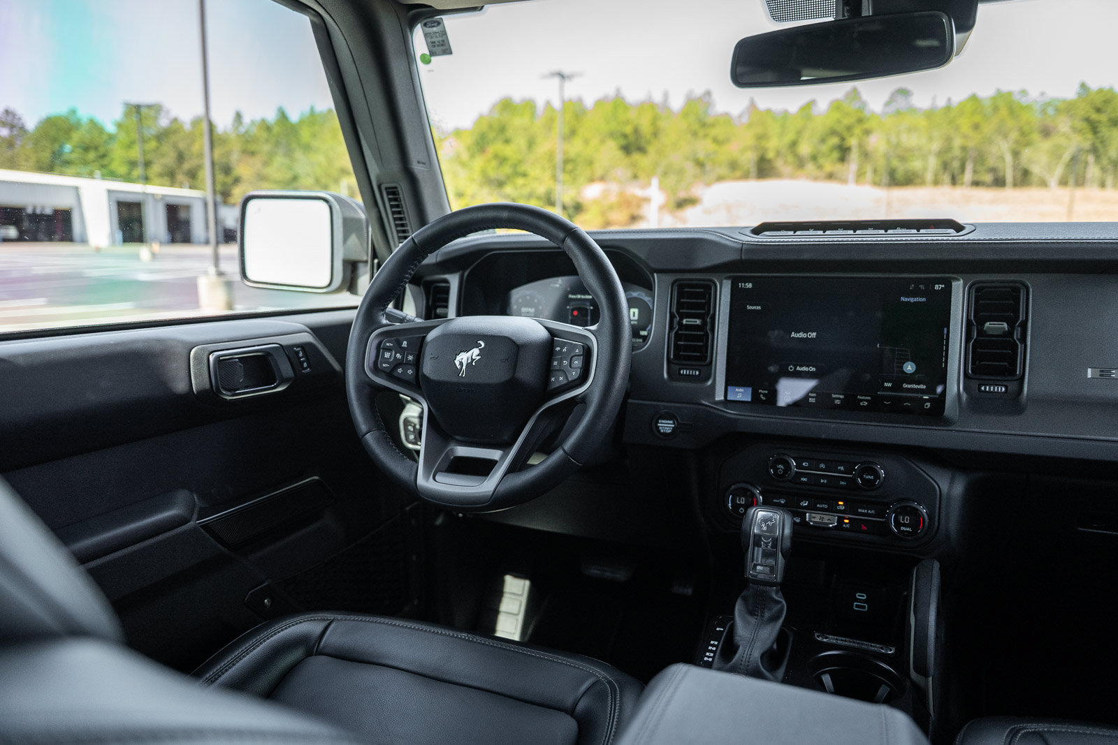 Certified 2025 Ford Bronco Badlands AWD/4WD image 31