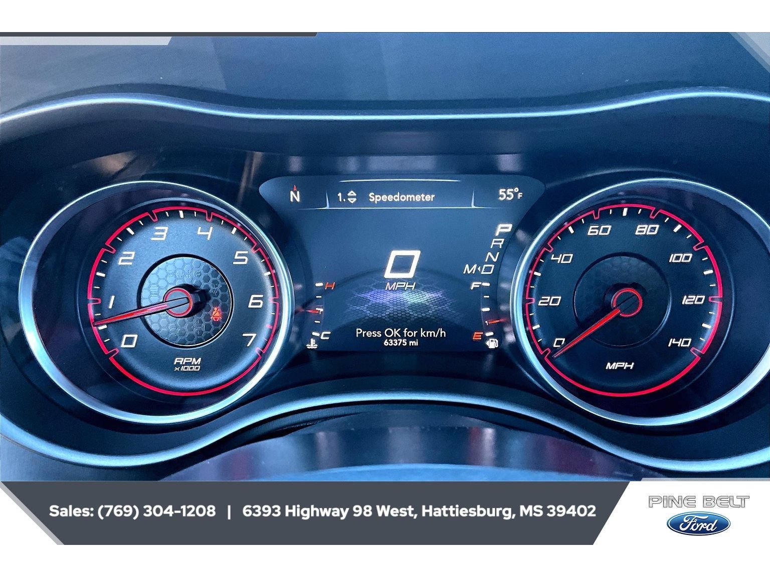 Used 2022 Dodge Charger SXT w/ Plus Group RWD image 14