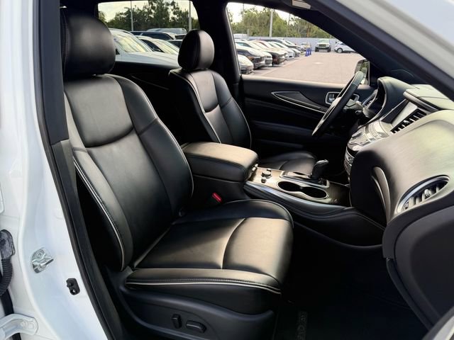 Used 2020 INFINITI QX60 Luxe w/ Edition 30 Essential Package FWD image 15