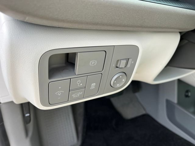 Used 2024 Hyundai Ioniq 6 SEL AWD/4WD image 18