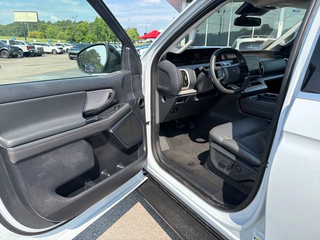 Certified 2025 Ford Expedition Active RWD image 60