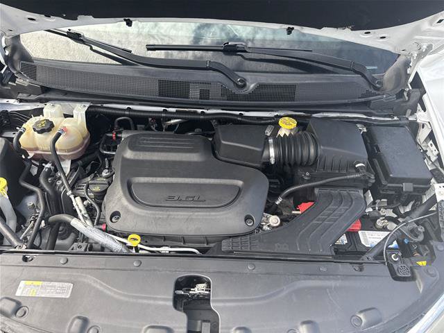 Used 2019 Chrysler Pacifica Limited FWD image 27
