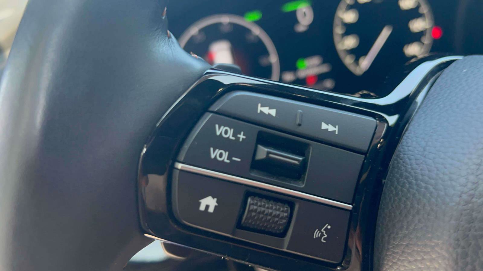 Used 2024 Honda CR-V Sport Touring image 28