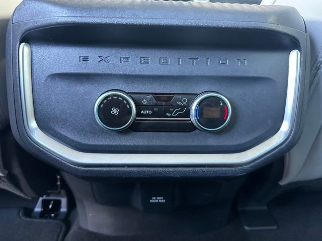 Certified 2025 Ford Expedition Active image 36