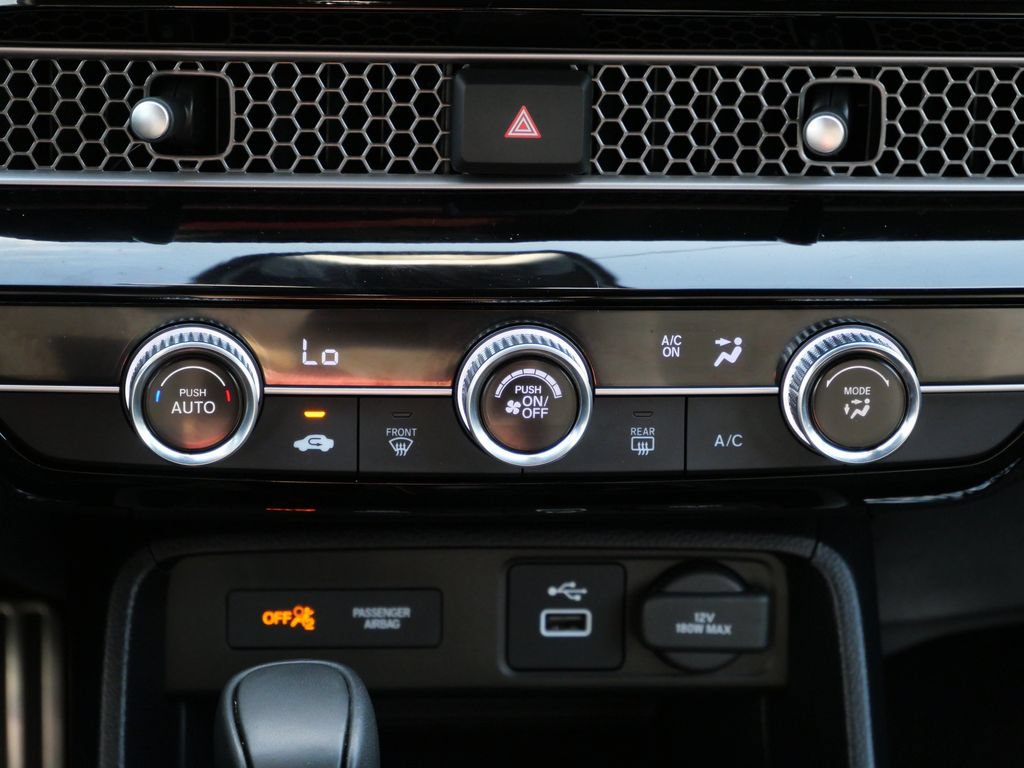 Used 2023 Honda Civic Sport image 18