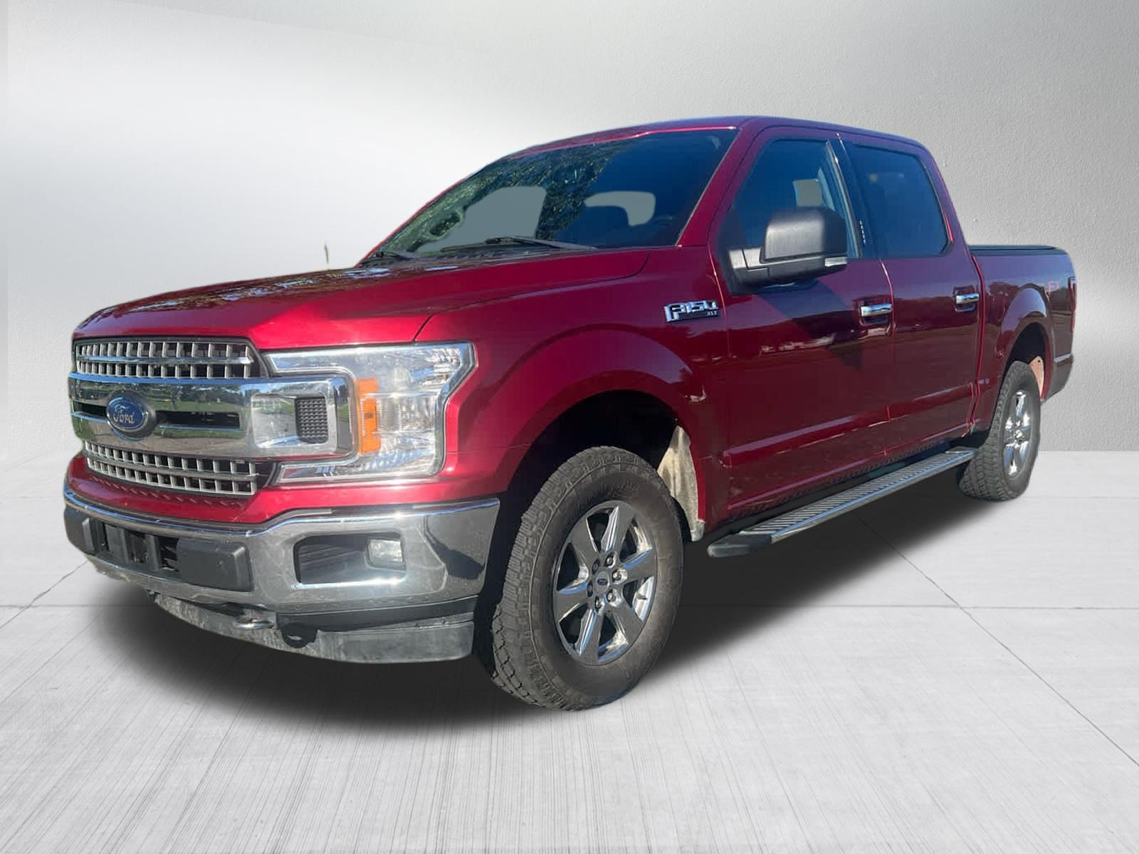 Certified 2018 Ford F150 XLT w/ Equipment Group 302A Luxury AWD/4WD image 3