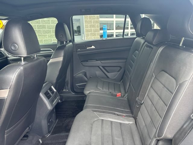 Used 2020 Volkswagen Atlas Cross Sport SEL Premium R-Line AWD/4WD image 32
