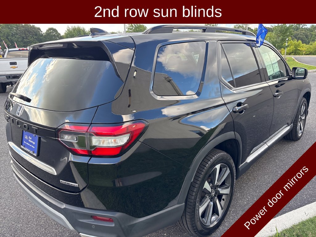 Used 2024 Honda Pilot Touring image 28