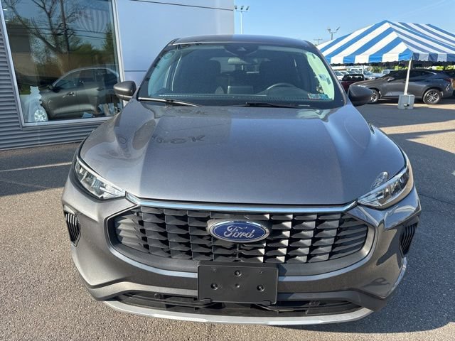 Certified 2024 Ford Escape Active AWD/4WD image 3