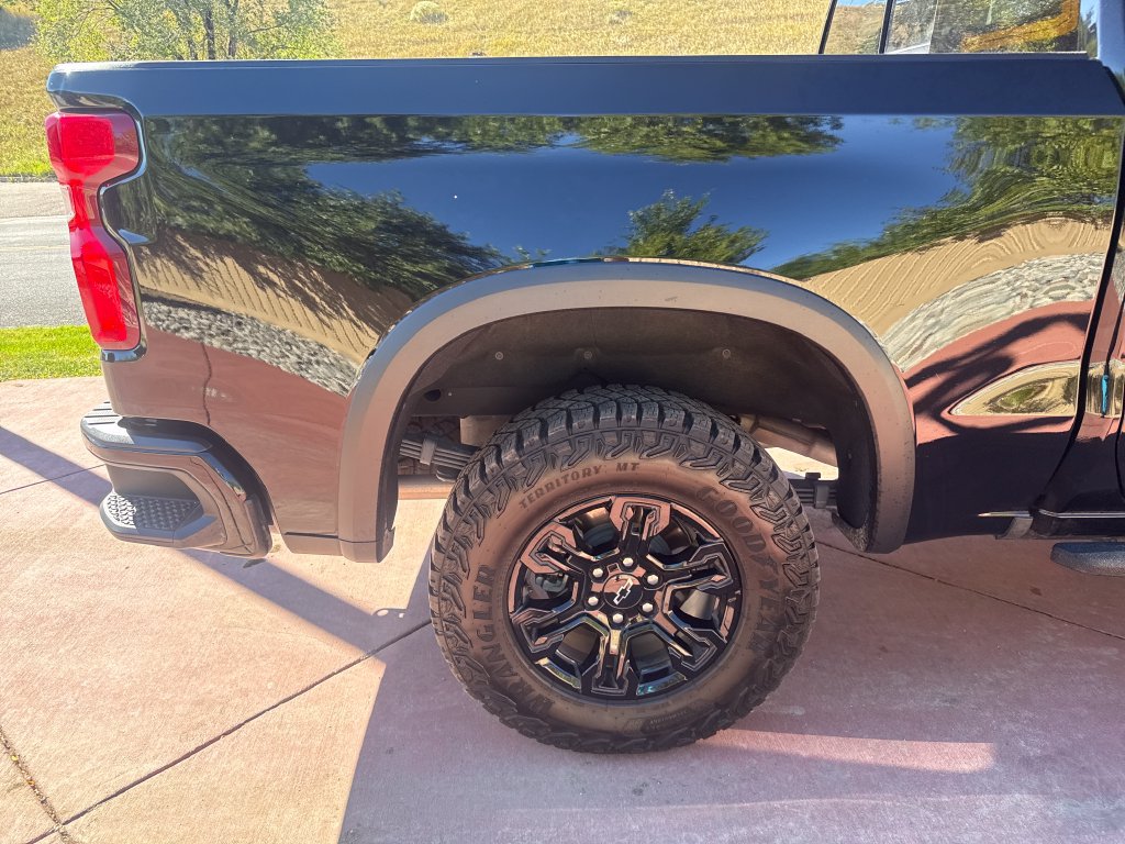 Used 2026 Chevrolet Silverado 1500 ZR2 AWD/4WD image 32