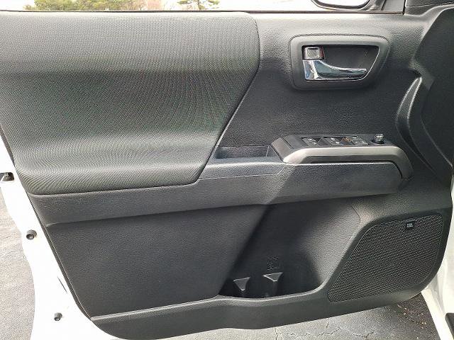 Used 2019 Toyota Tacoma TRD Pro image 12