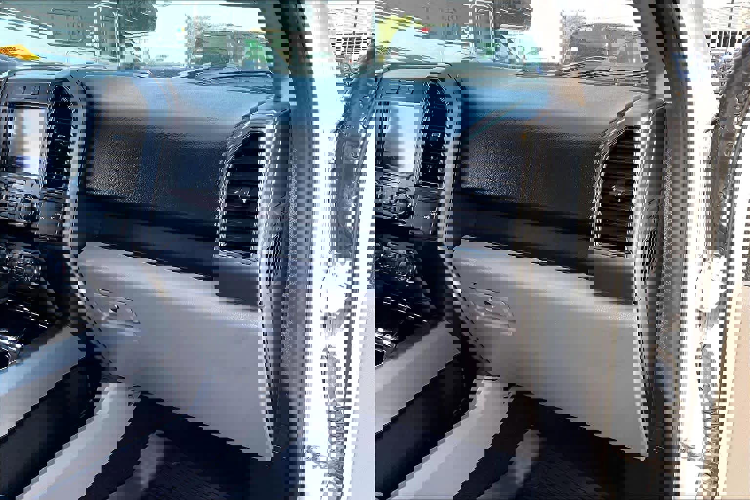 Certified 2020 Ford F150 XLT w/ Equipment Group 302A Luxury image 17