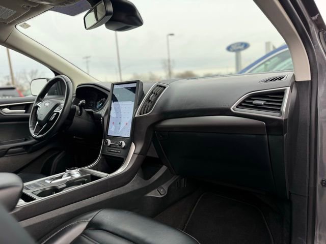 Certified 2024 Ford Edge SEL image 15