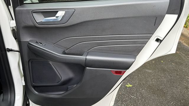 Certified 2024 Ford Escape Platinum AWD/4WD image 18